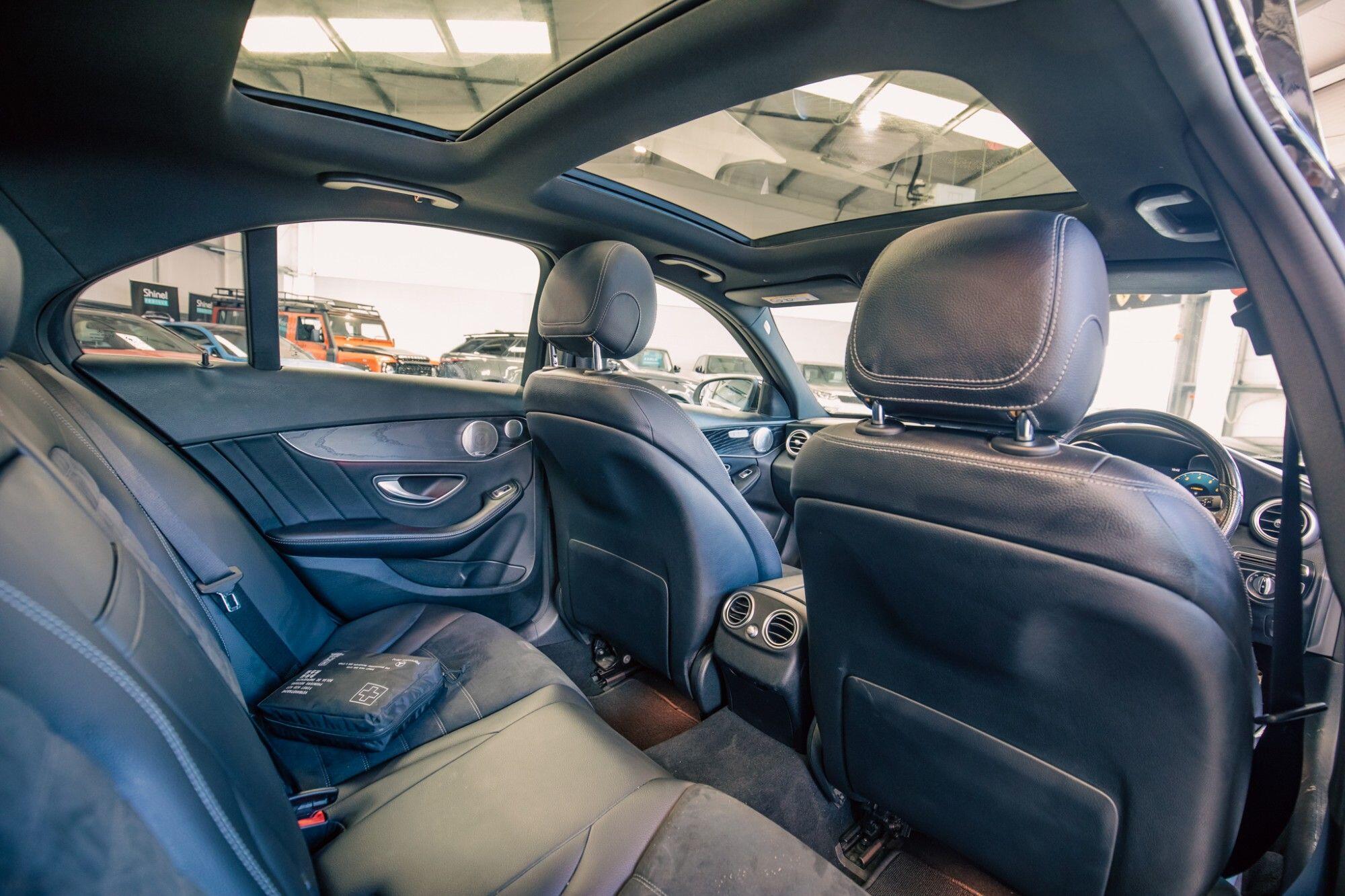 Mercedes-Benz C-Class view 8