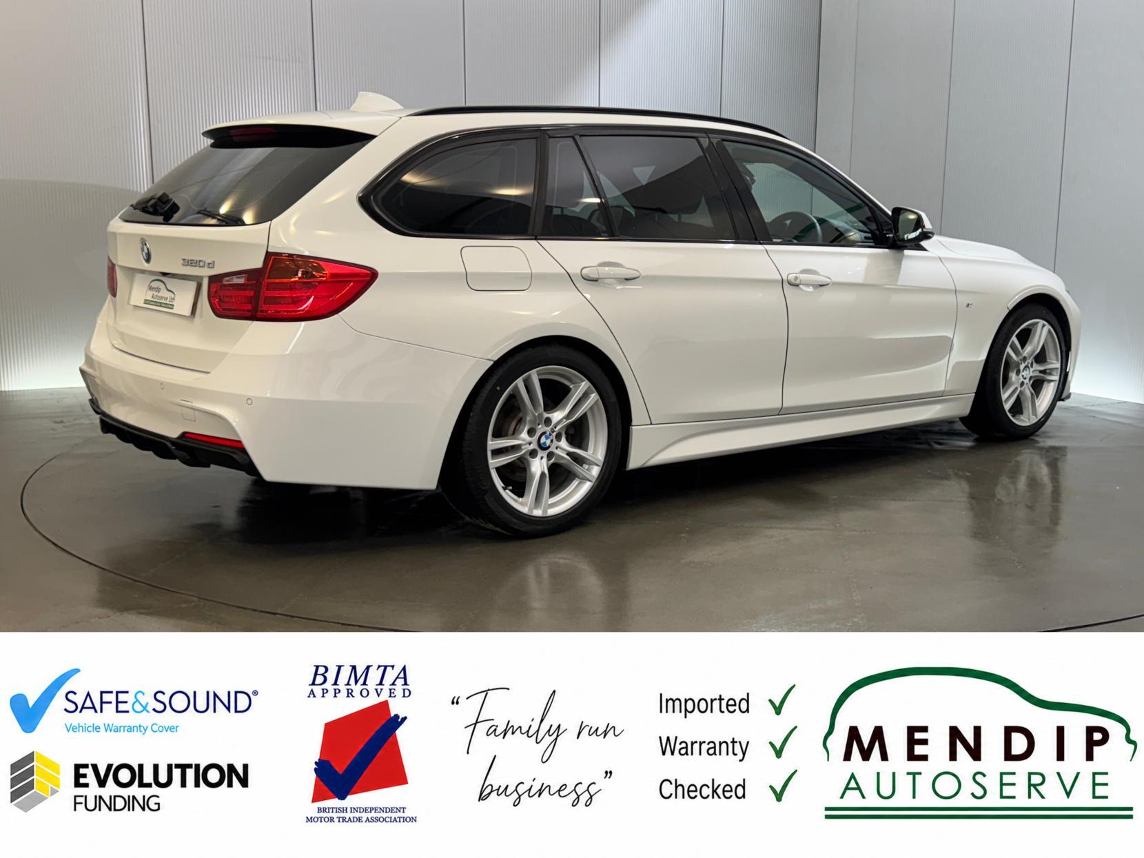 BMW 3 Series view 24
