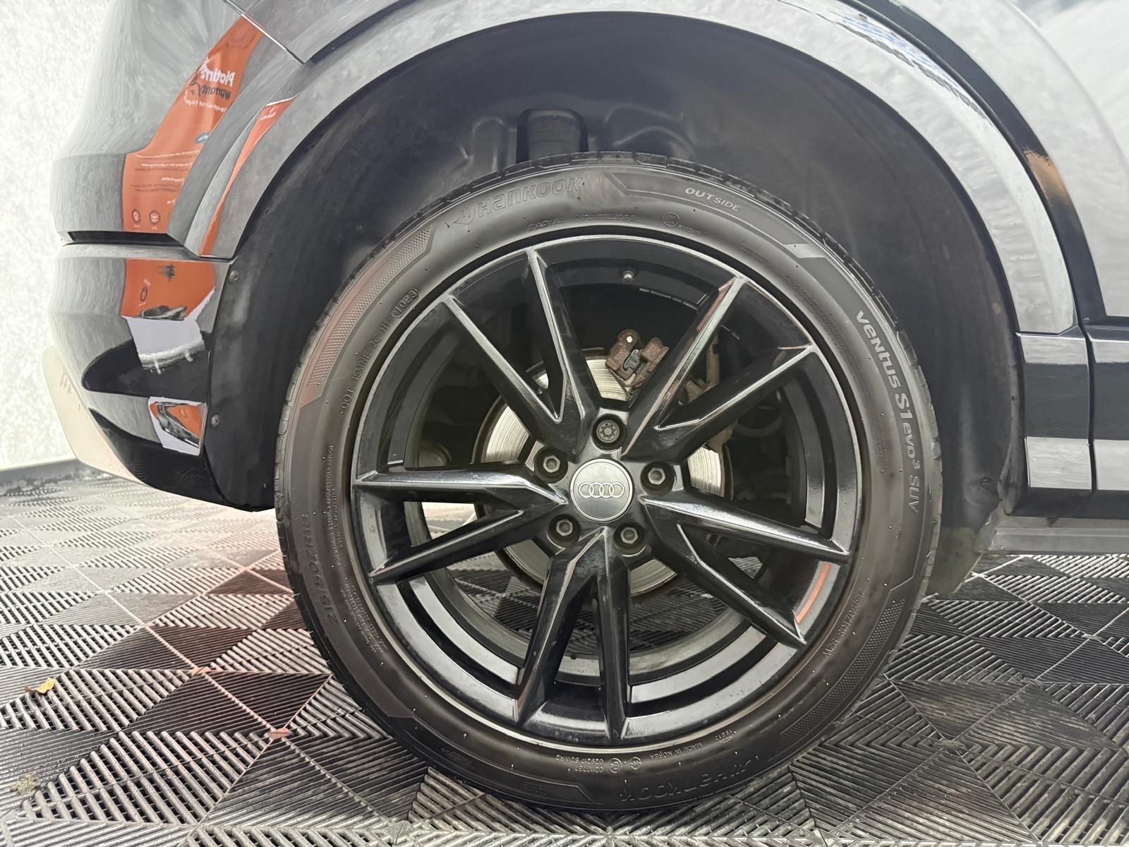 Audi Q2 view 23