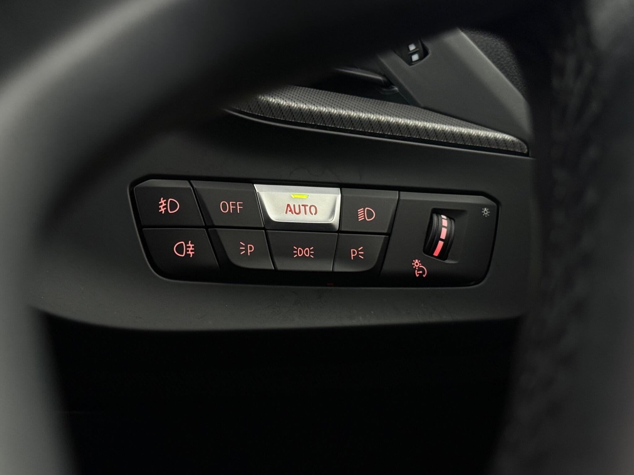 BMW 2 Series view 17