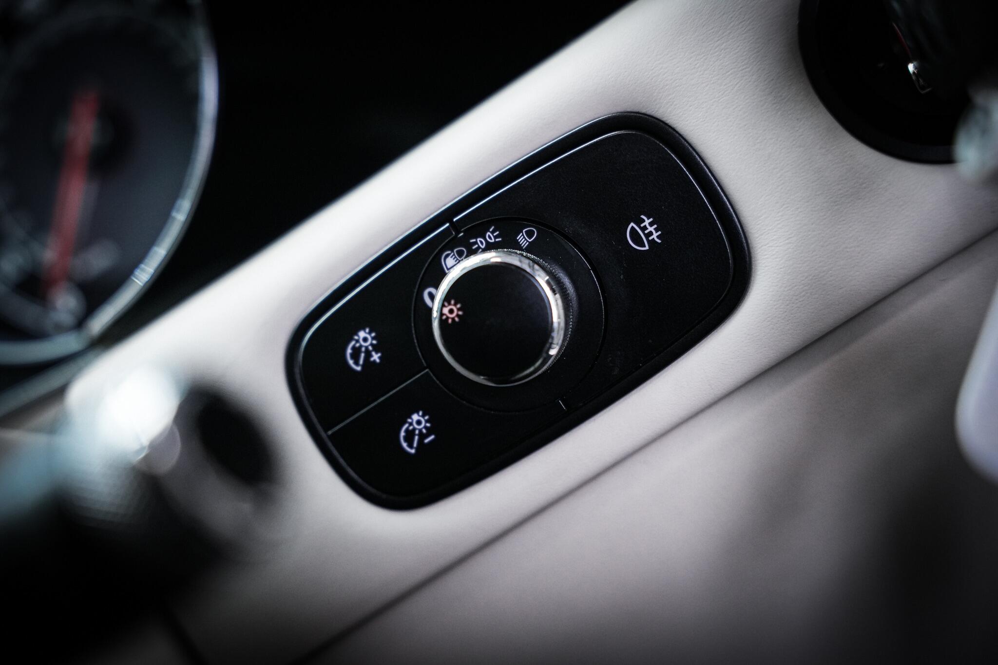 Bentley Flying Spur view 56