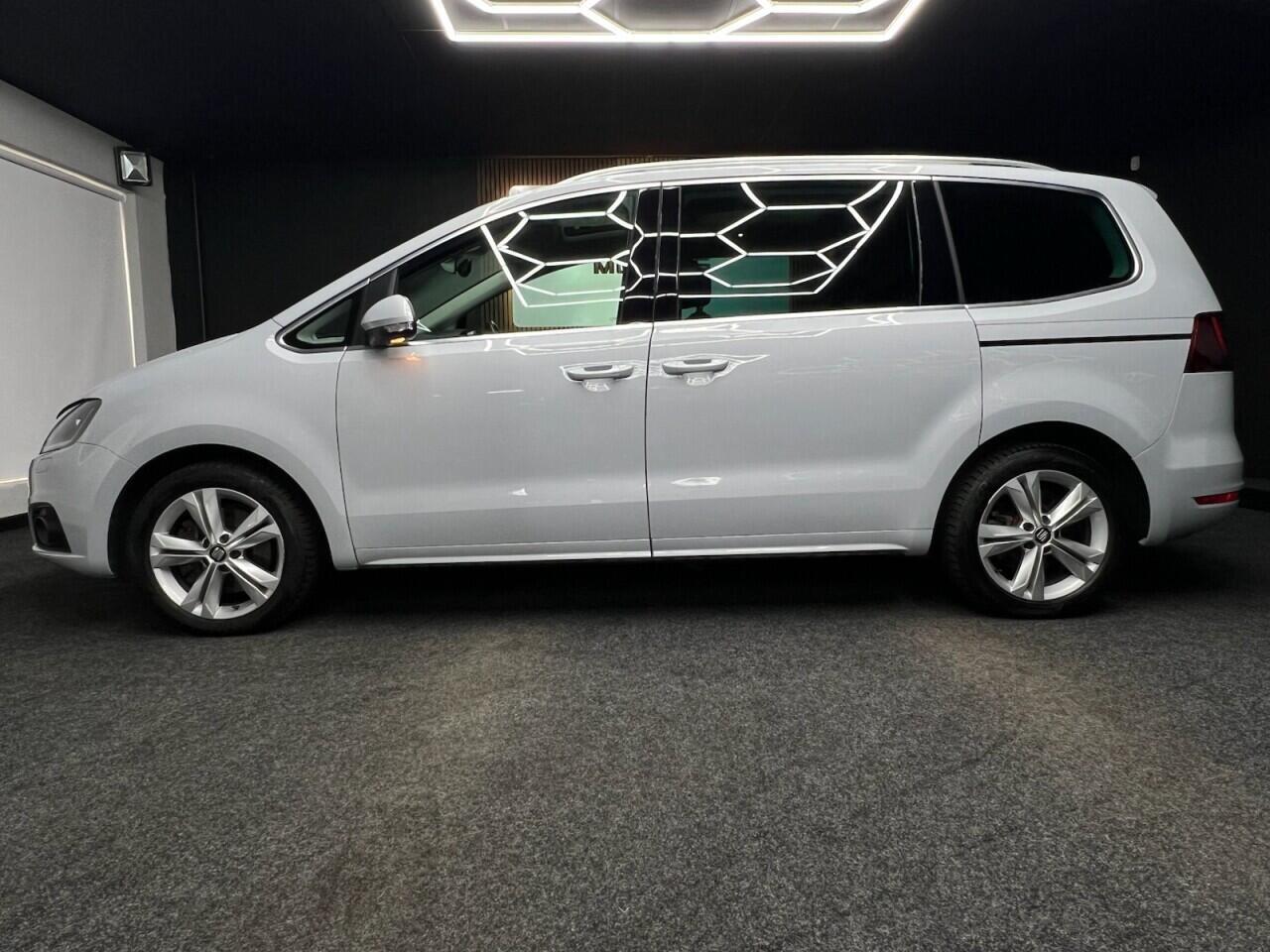 SEAT Alhambra view 4