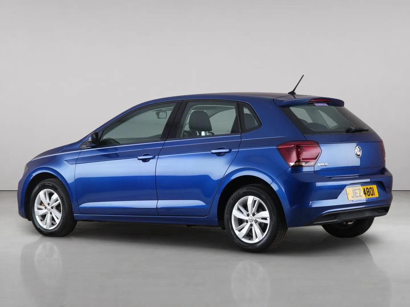 Volkswagen Polo view 9