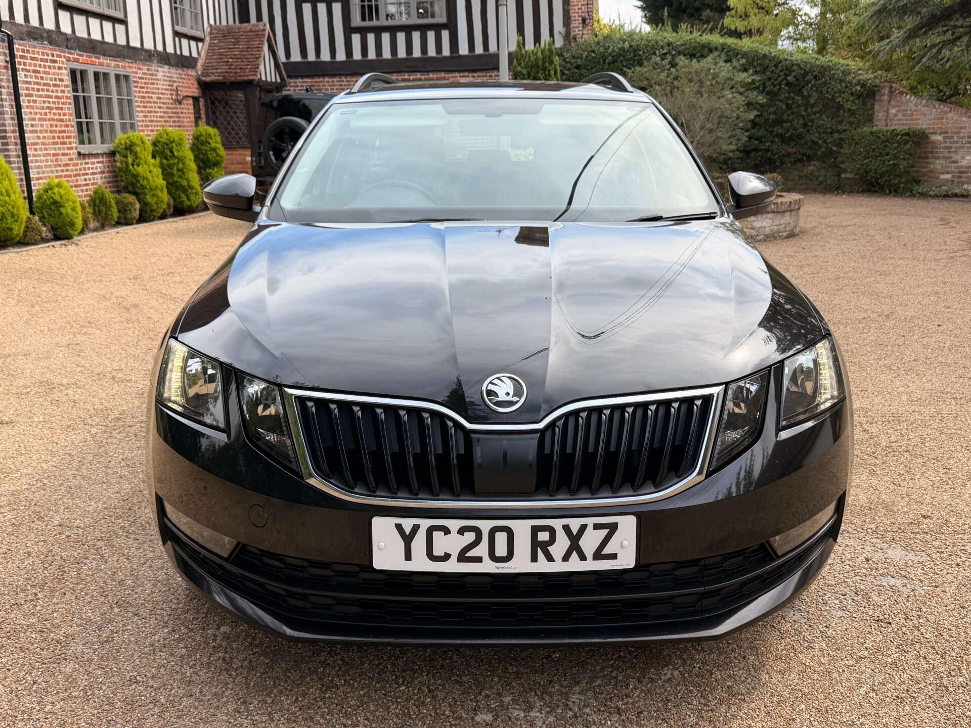 Skoda Octavia view 8
