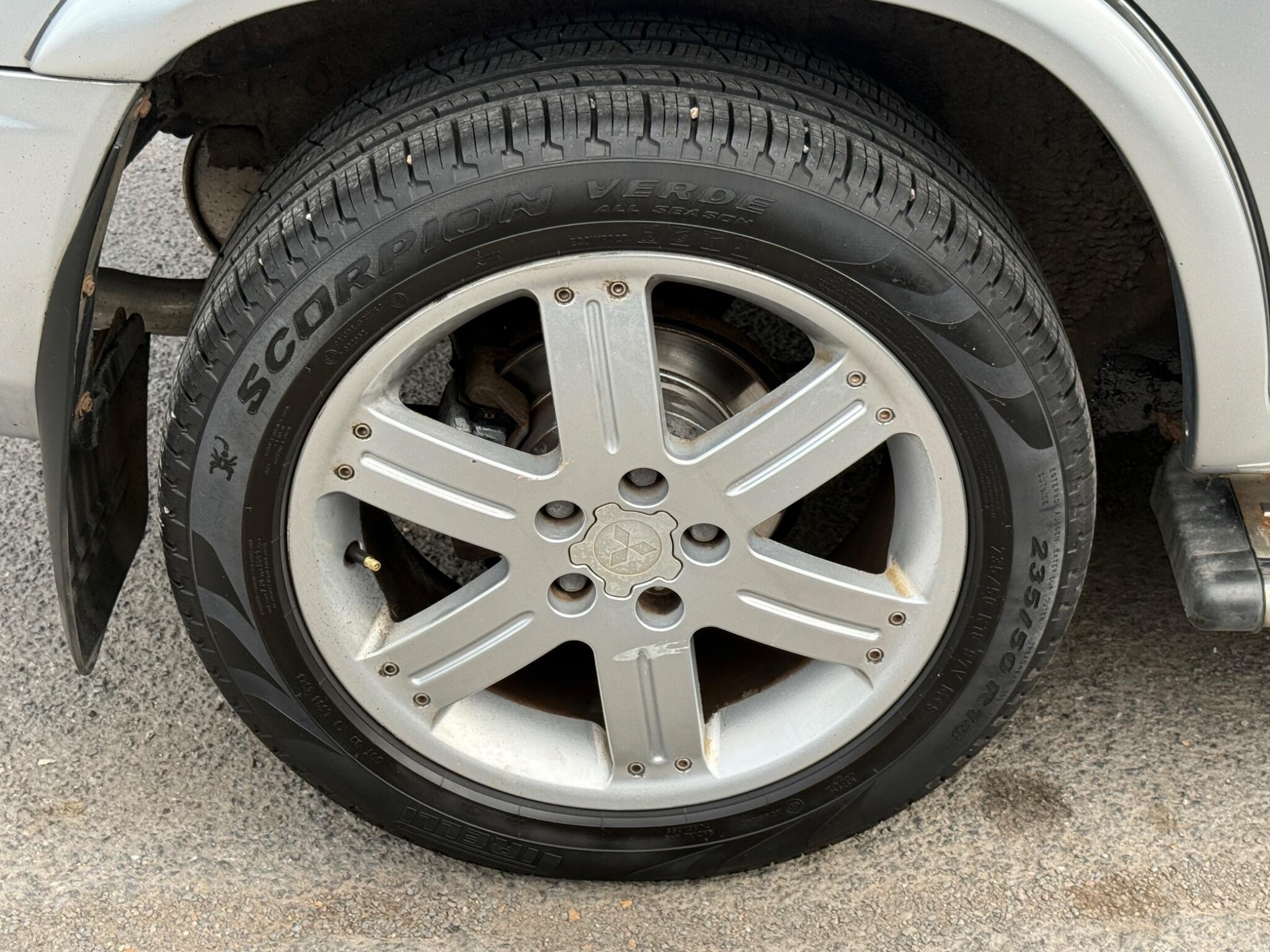 Mitsubishi Shogun Pinin - Image 14