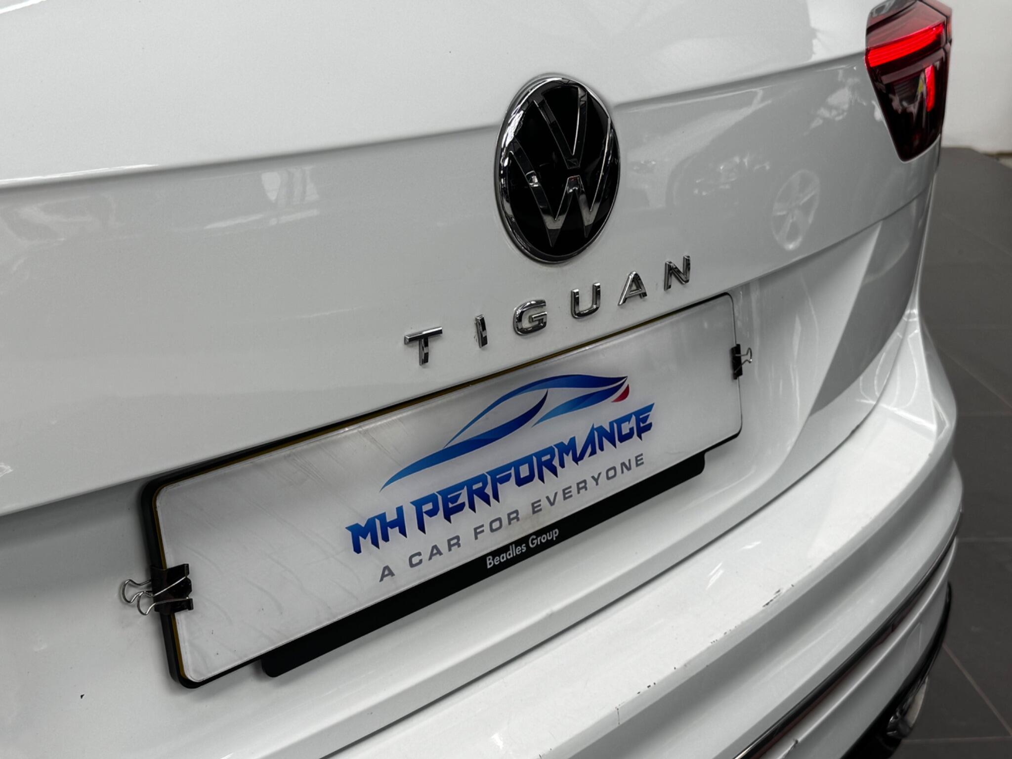 Volkswagen Tiguan view 17