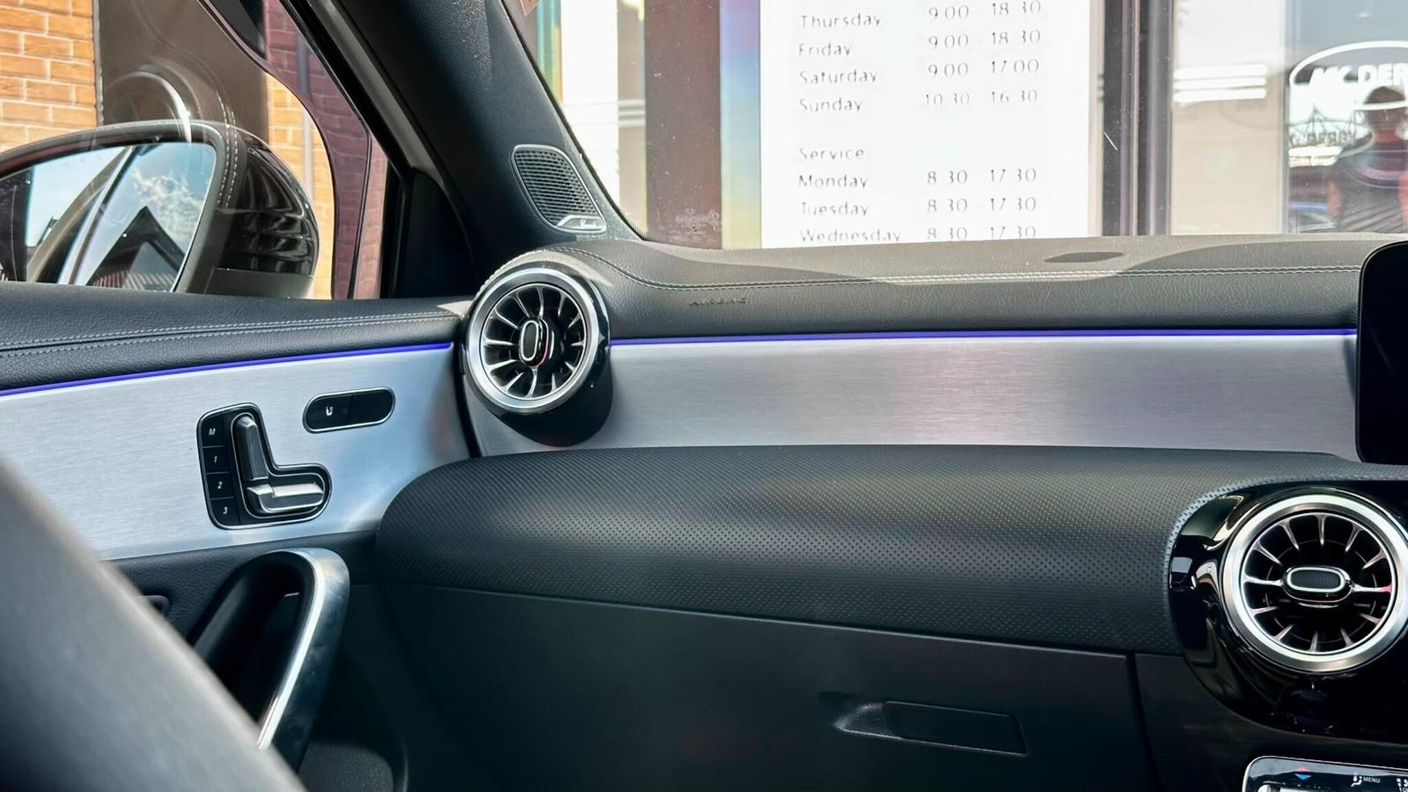 Mercedes-Benz A-Class view 26