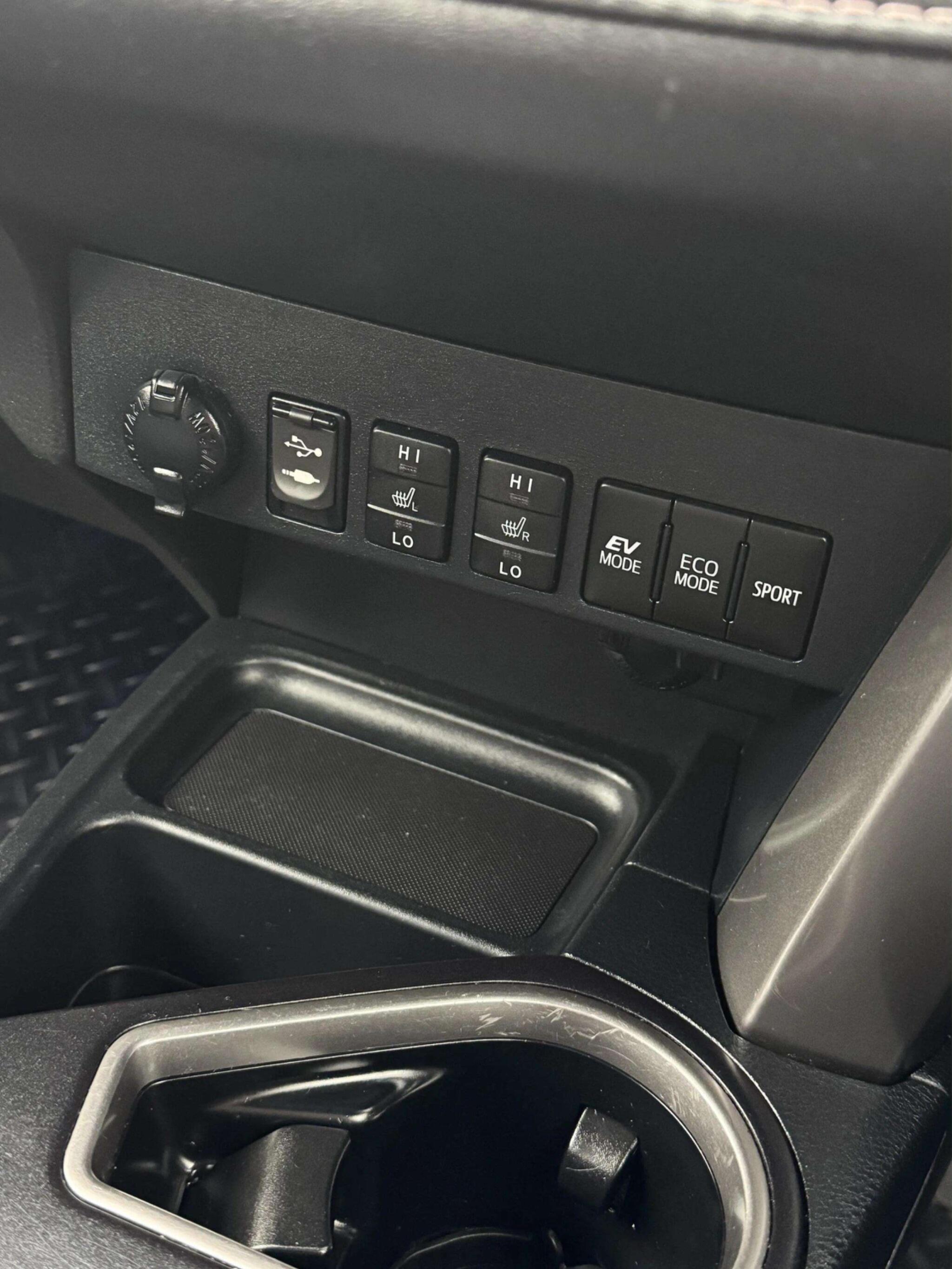 Toyota Rav4 view 65