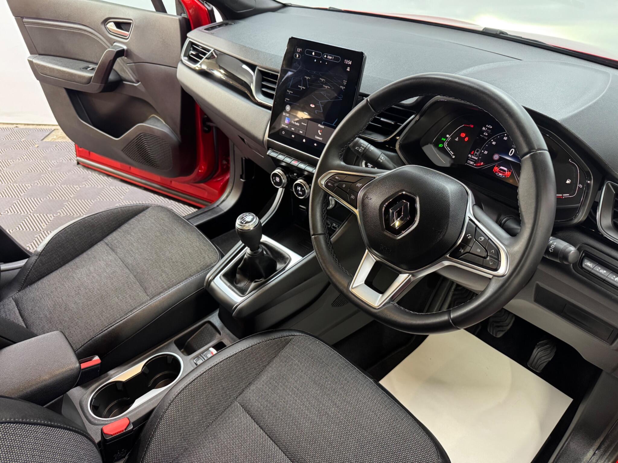 Renault Captur view 8