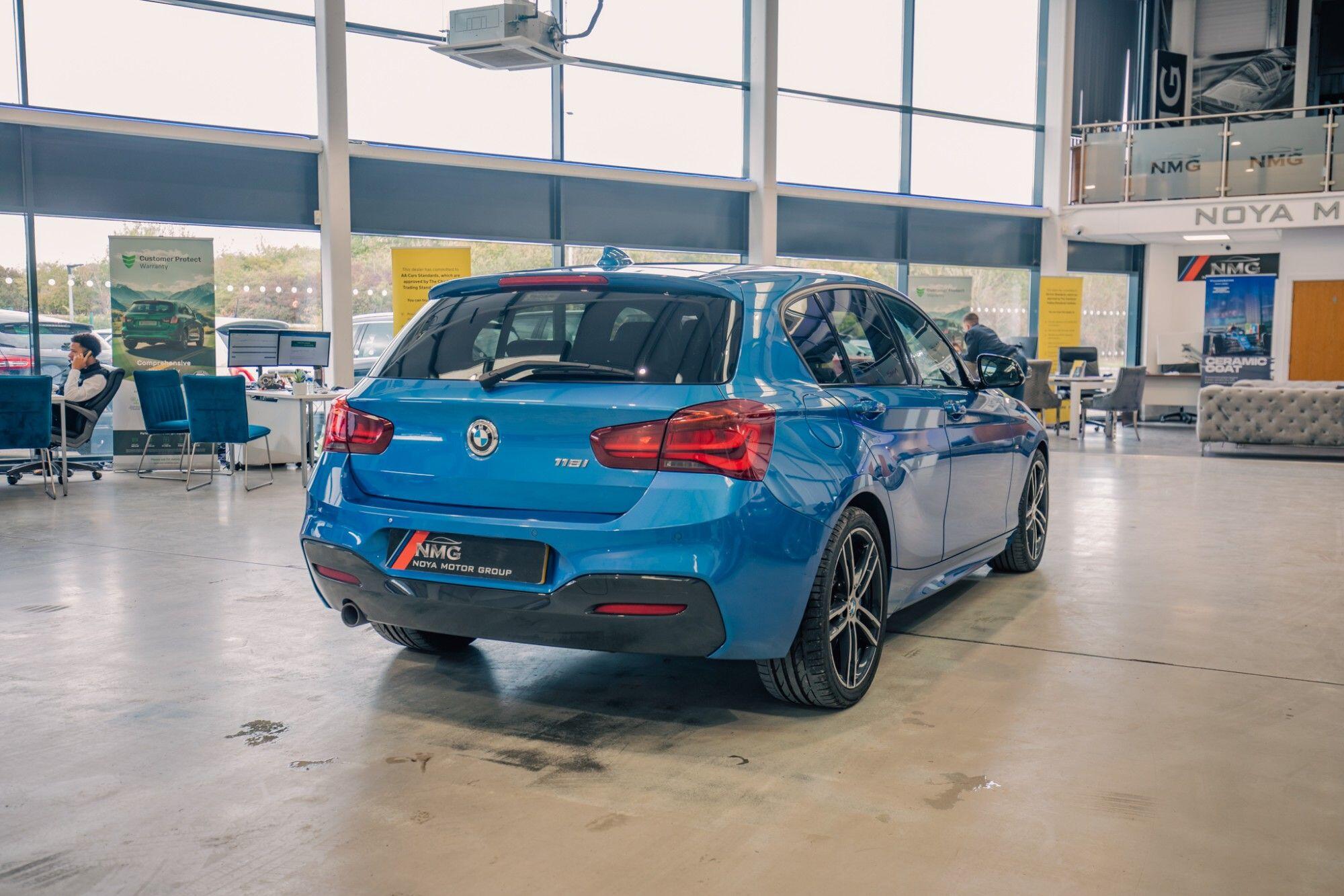 BMW 1 Series view 26