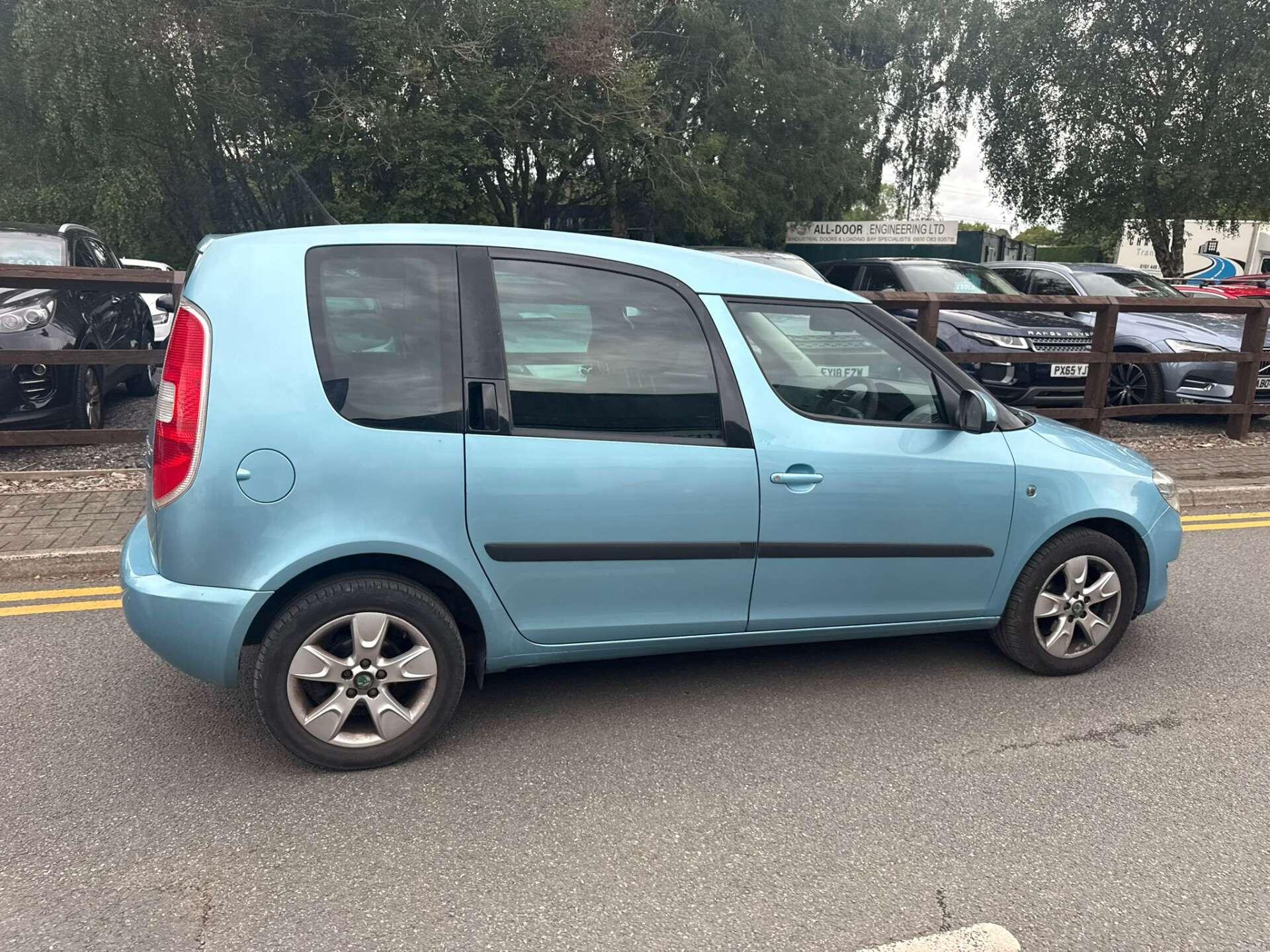 Skoda Roomster view 11