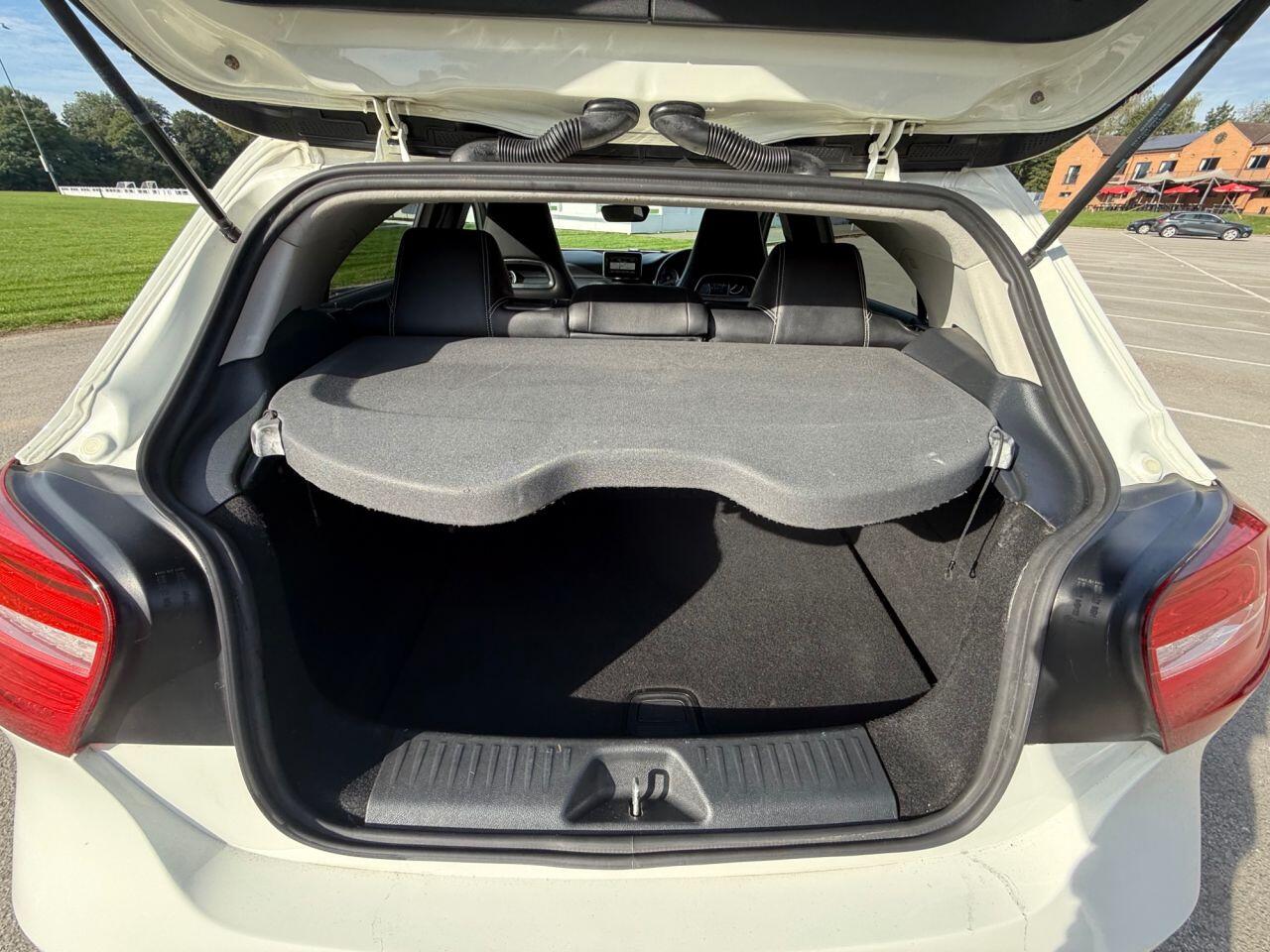 Mercedes-Benz A Class view 36