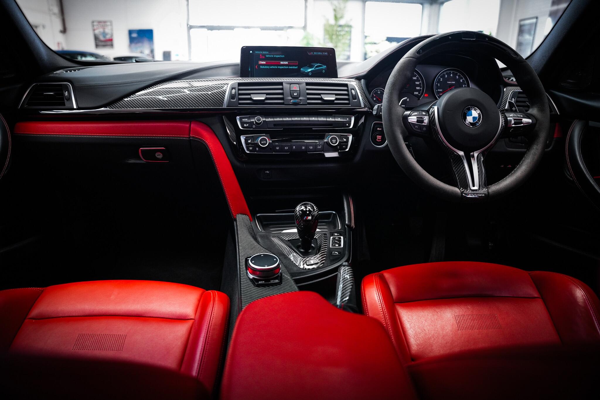BMW M3 view 21