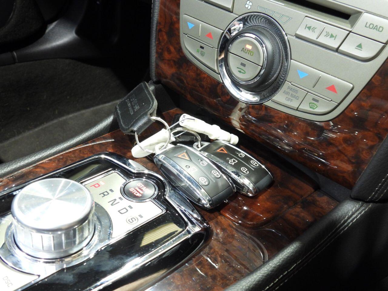 Jaguar XK view 54