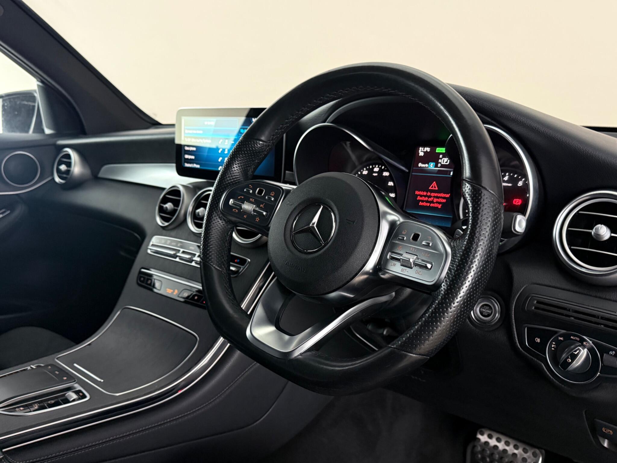 Mercedes-Benz GLC view 3