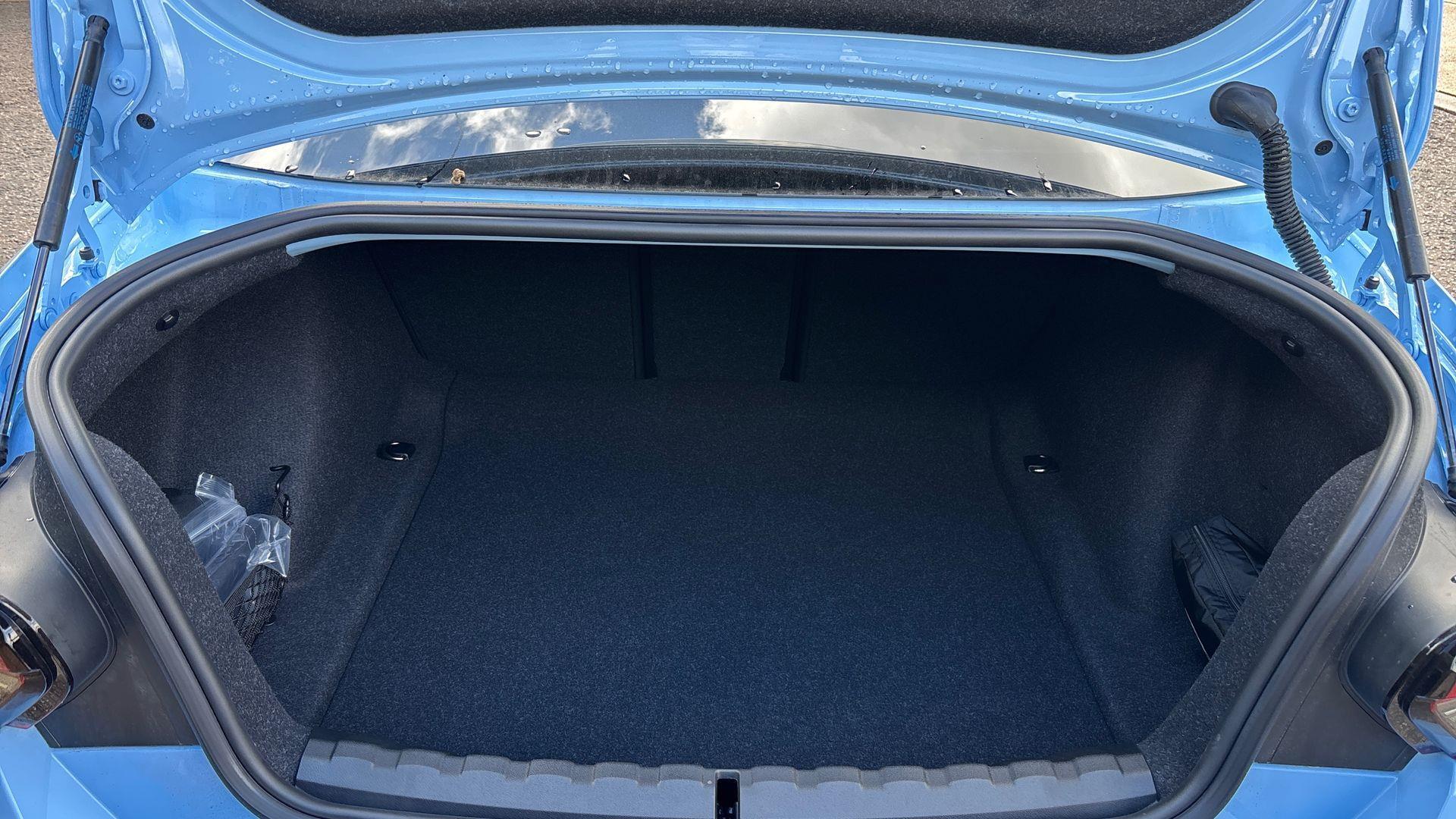 BMW 2 Series view 13