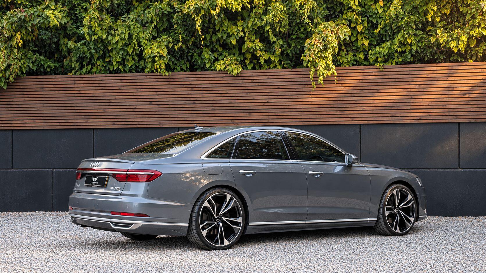 Audi A8 view 7