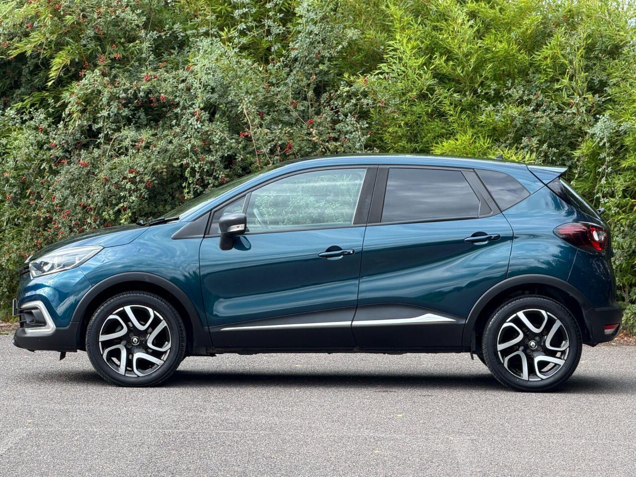 Renault Captur view 4