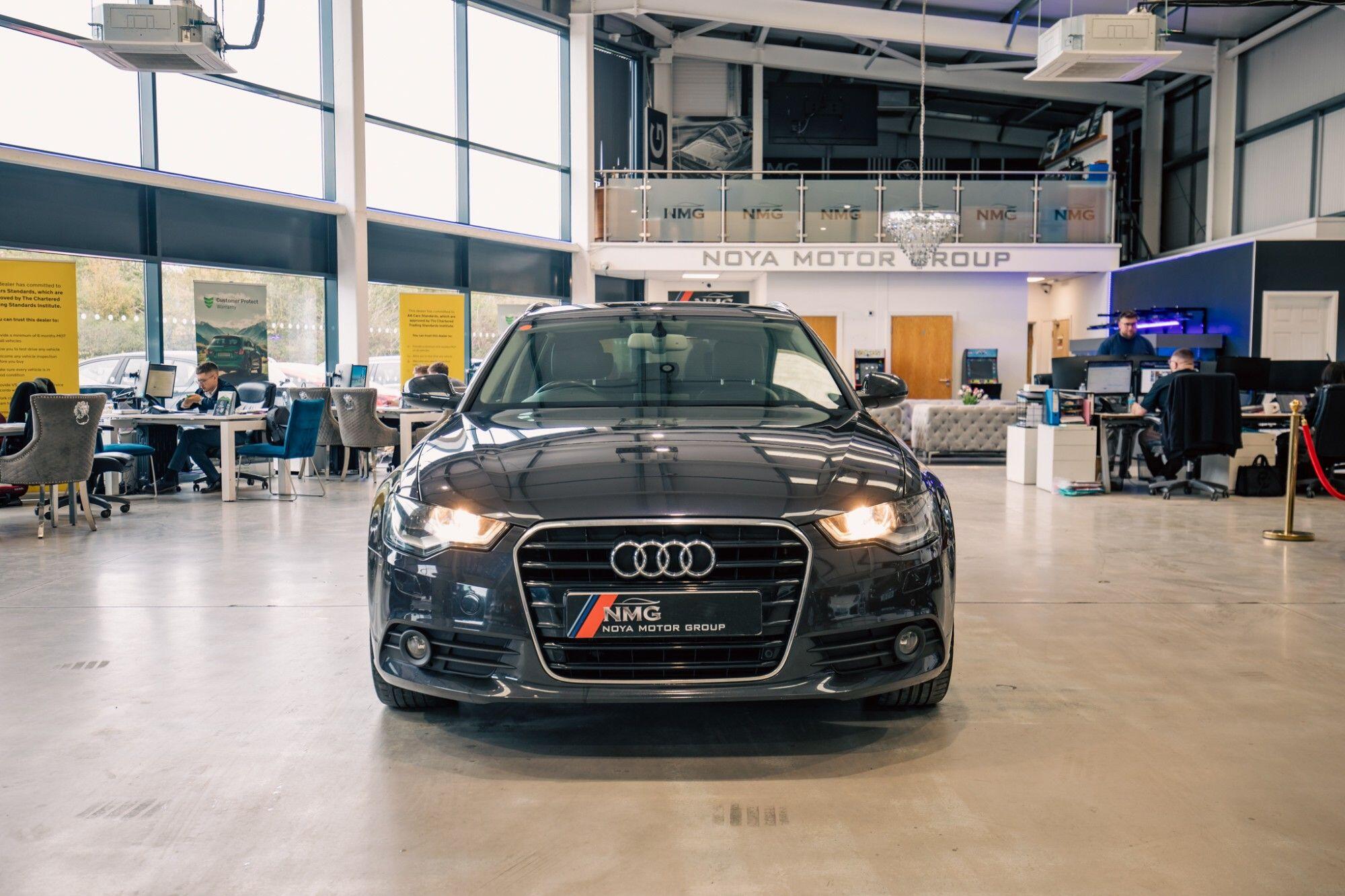 Audi A6 view 24