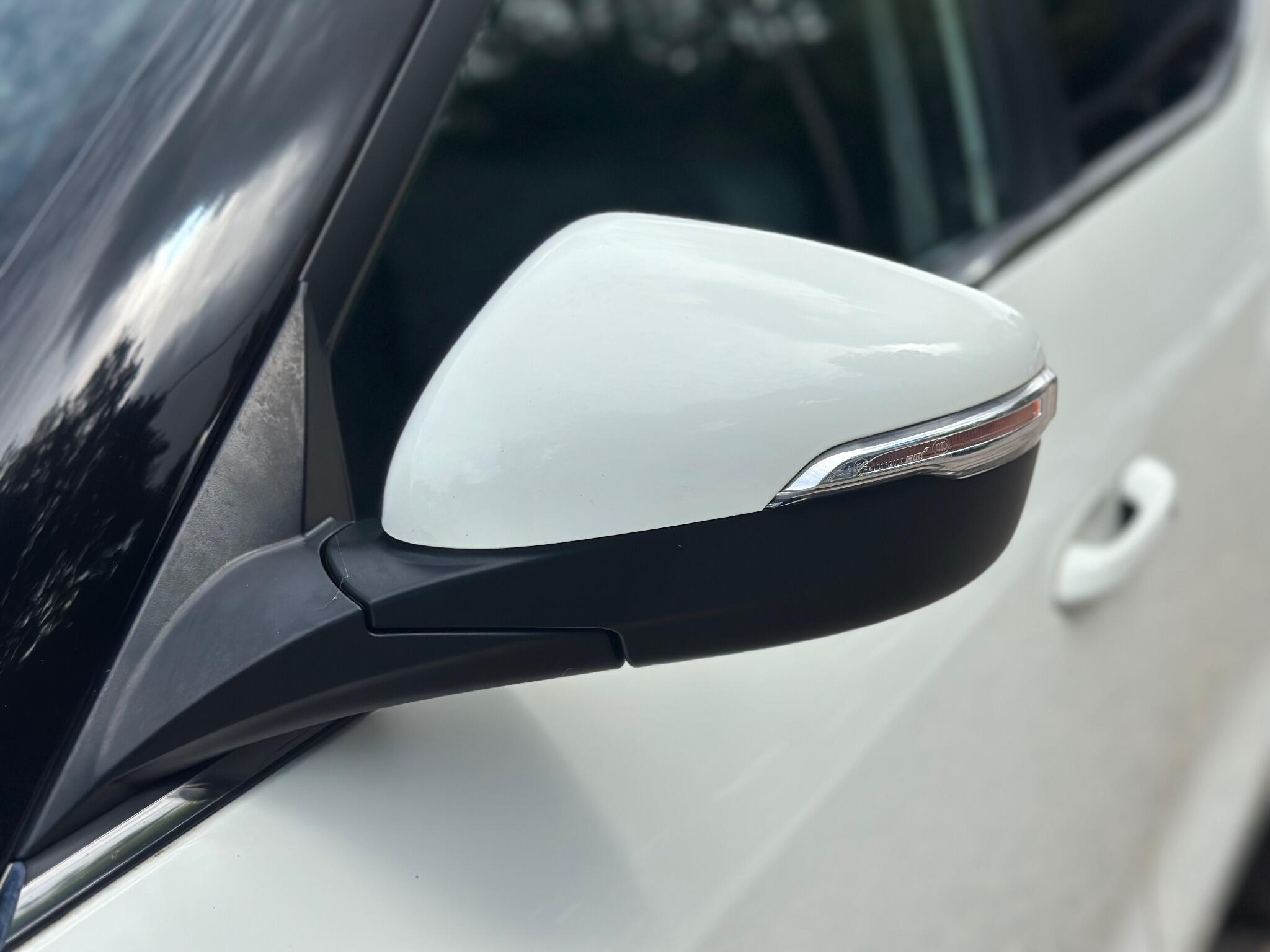 KGM Tivoli view 19