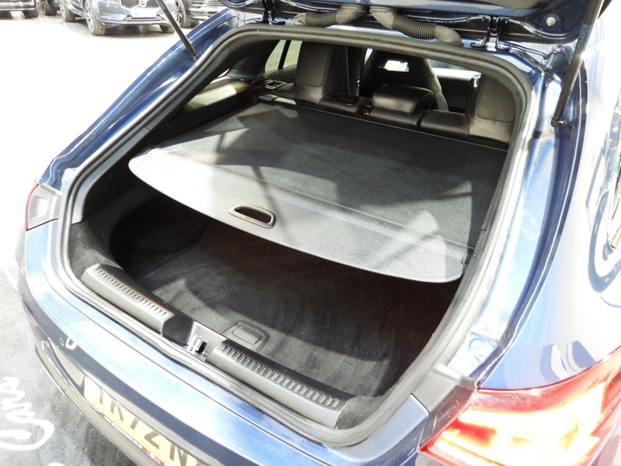 Mercedes-Benz Cla view 29