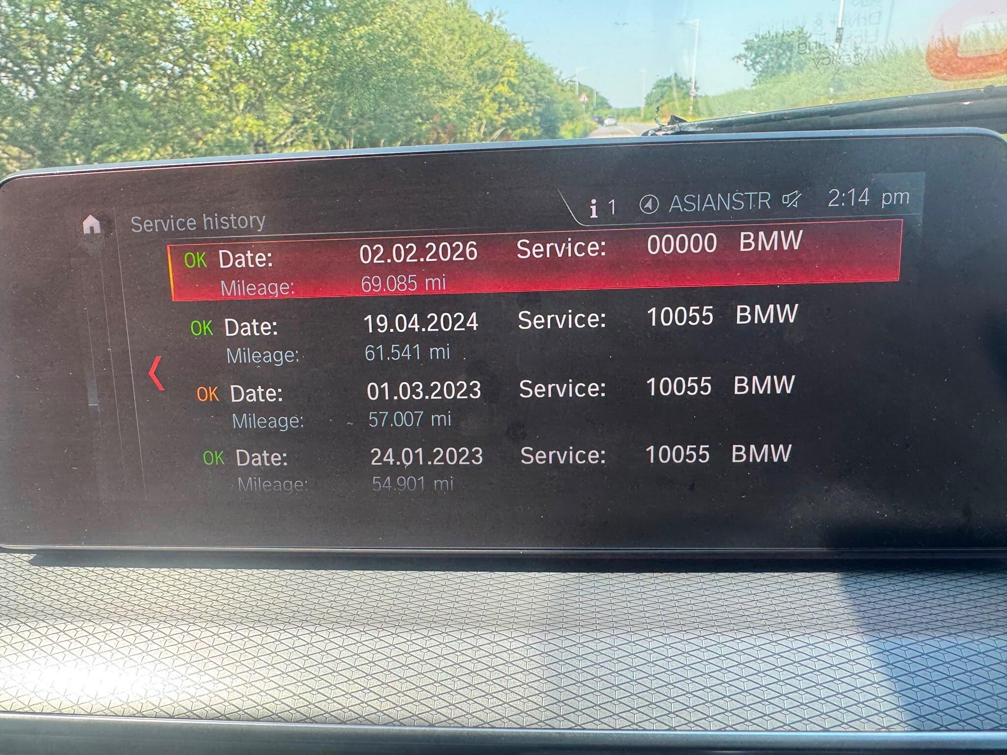 BMW 5 Series view 34