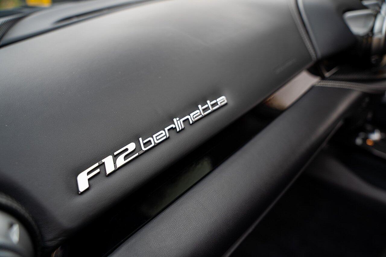 Ferrari F12 view 71