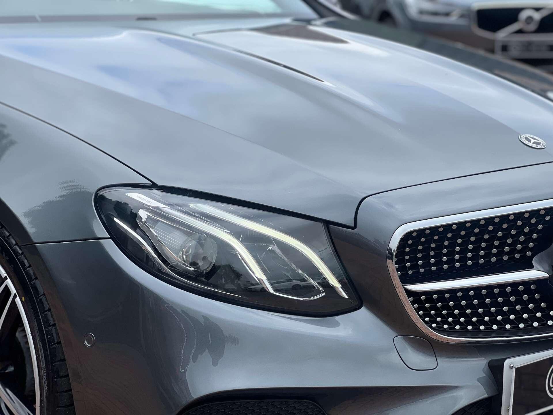 Mercedes-Benz E-Class view 66