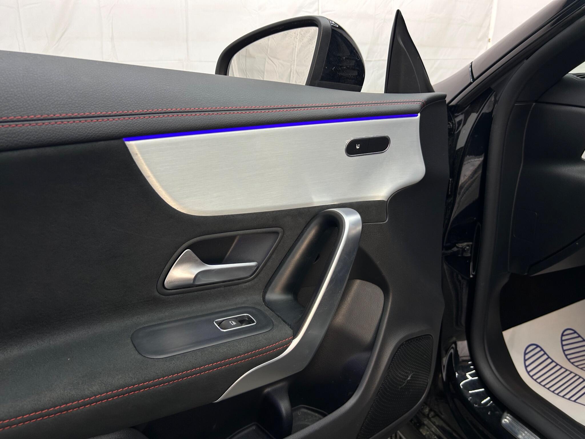 Mercedes-Benz Cla view 31