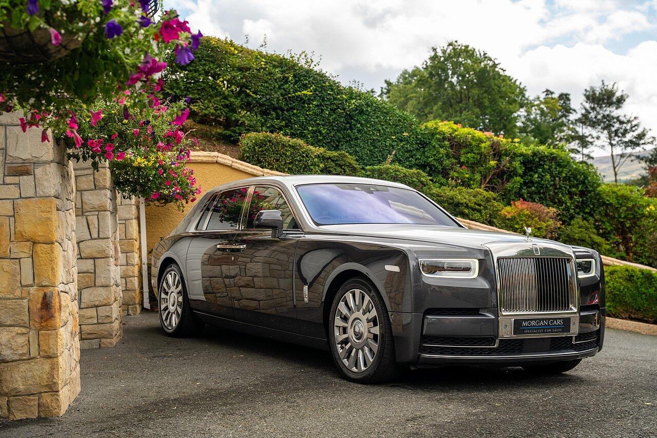 Rolls-Royce Phantom view 116