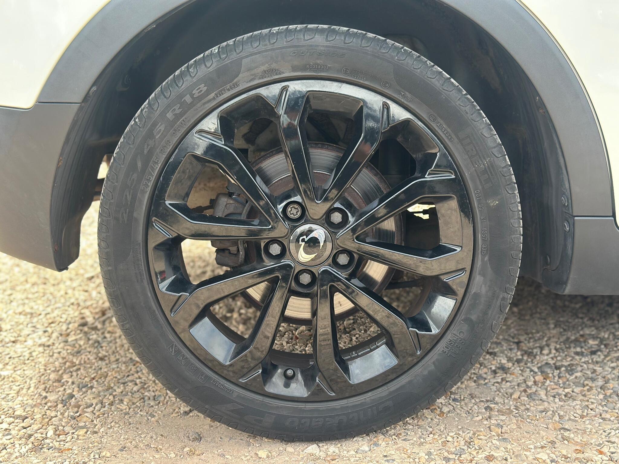 KGM Tivoli view 58