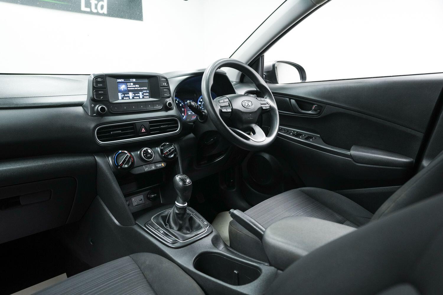 Hyundai Kona view 27