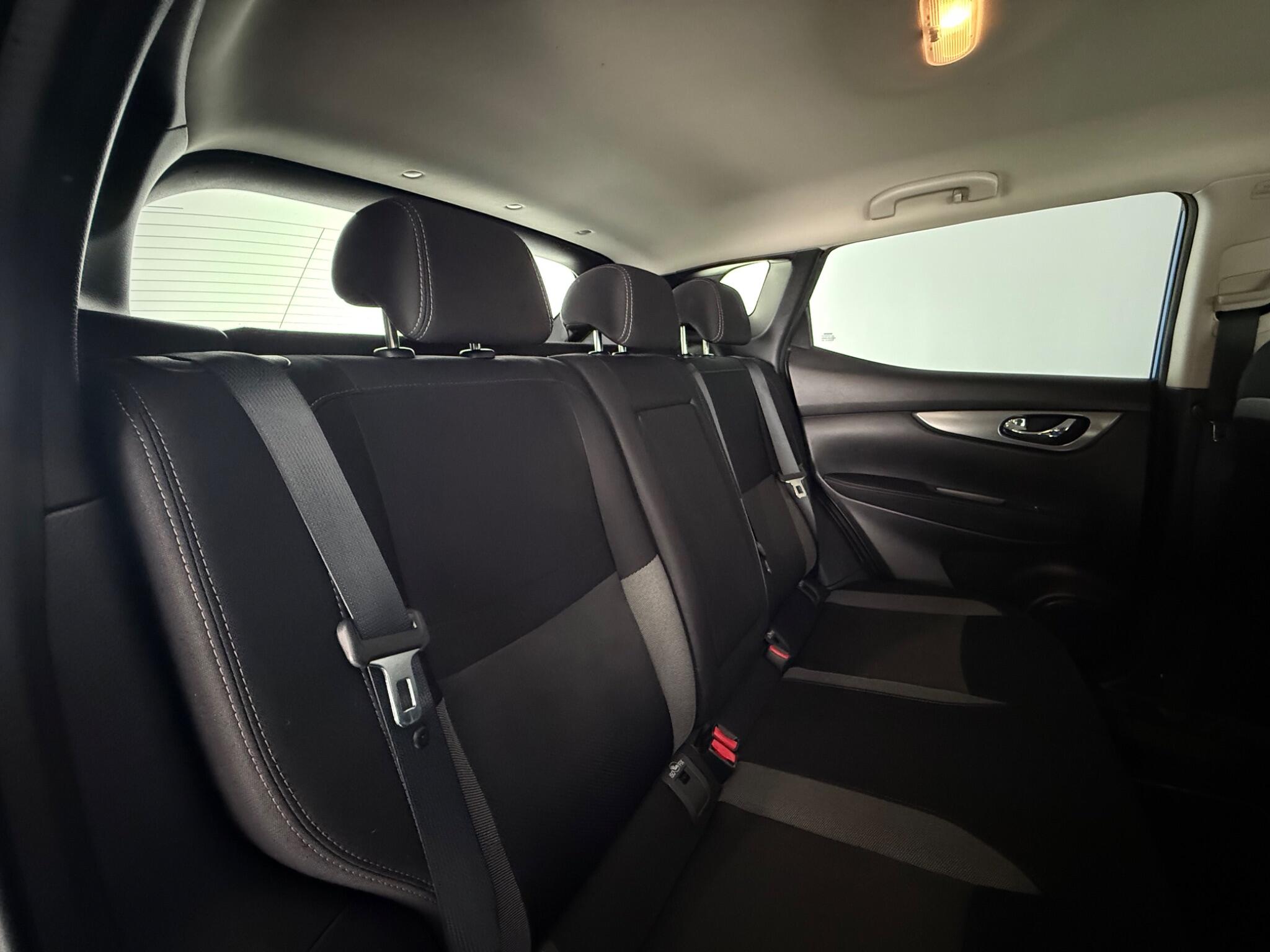 Nissan Qashqai view 28