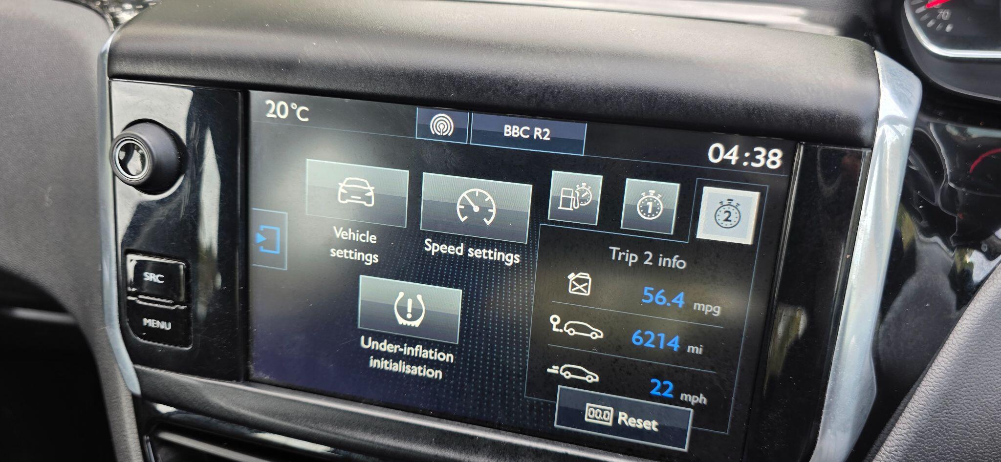 Peugeot 208 view 15