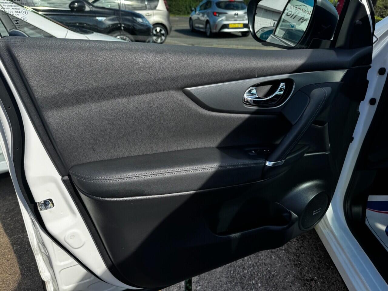 Nissan Qashqai view 45