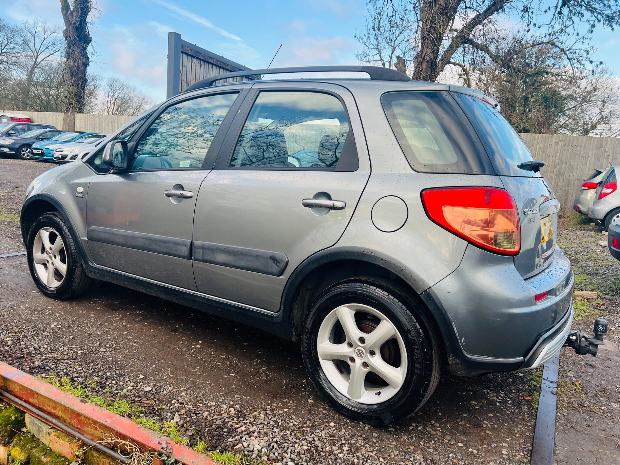 2009 Suzuki SX4 2.0 DDiS SZ5 4Grip Euro 5 5dr • 134,810 miles image 5