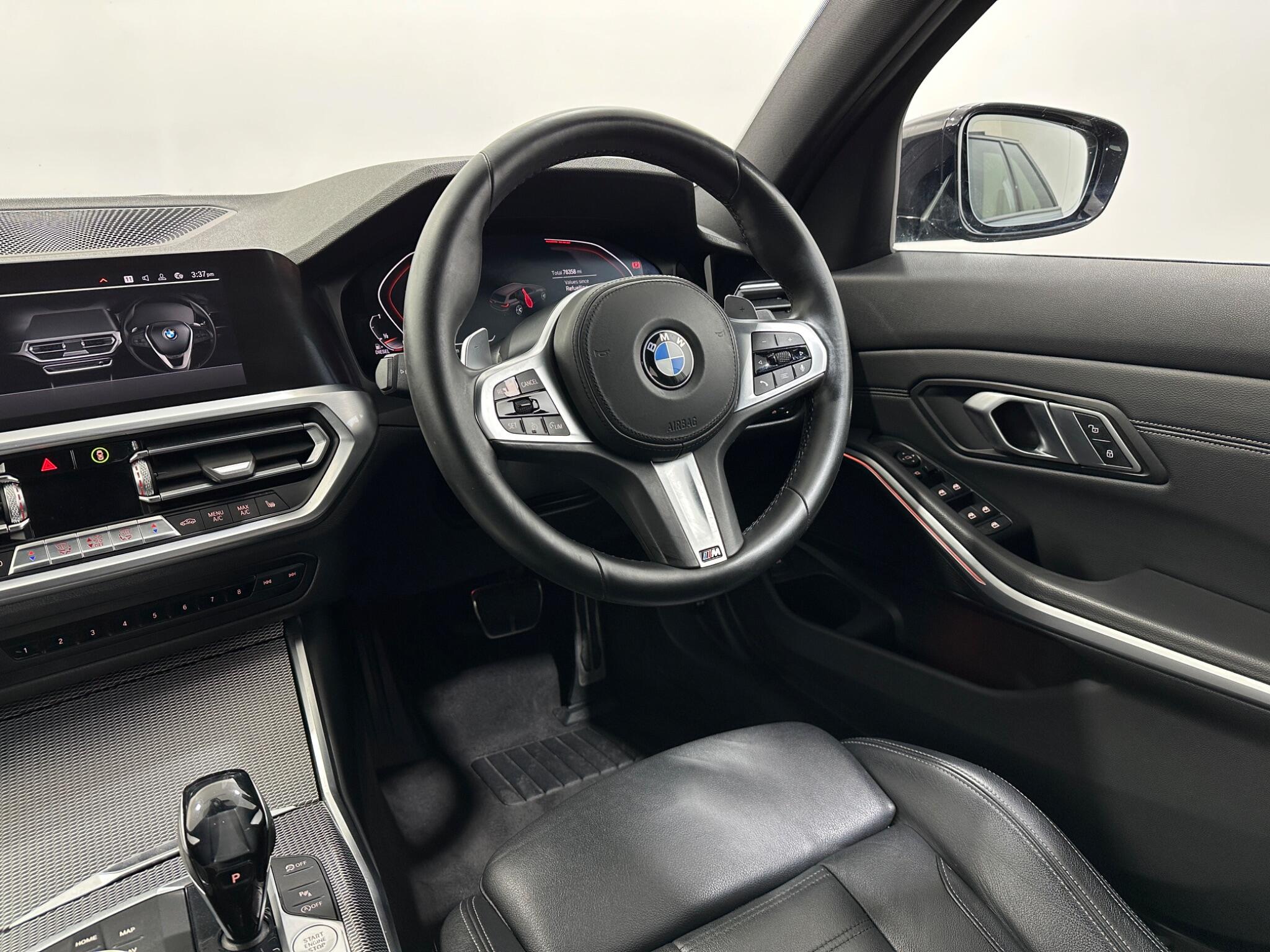 BMW 3 Series view 12