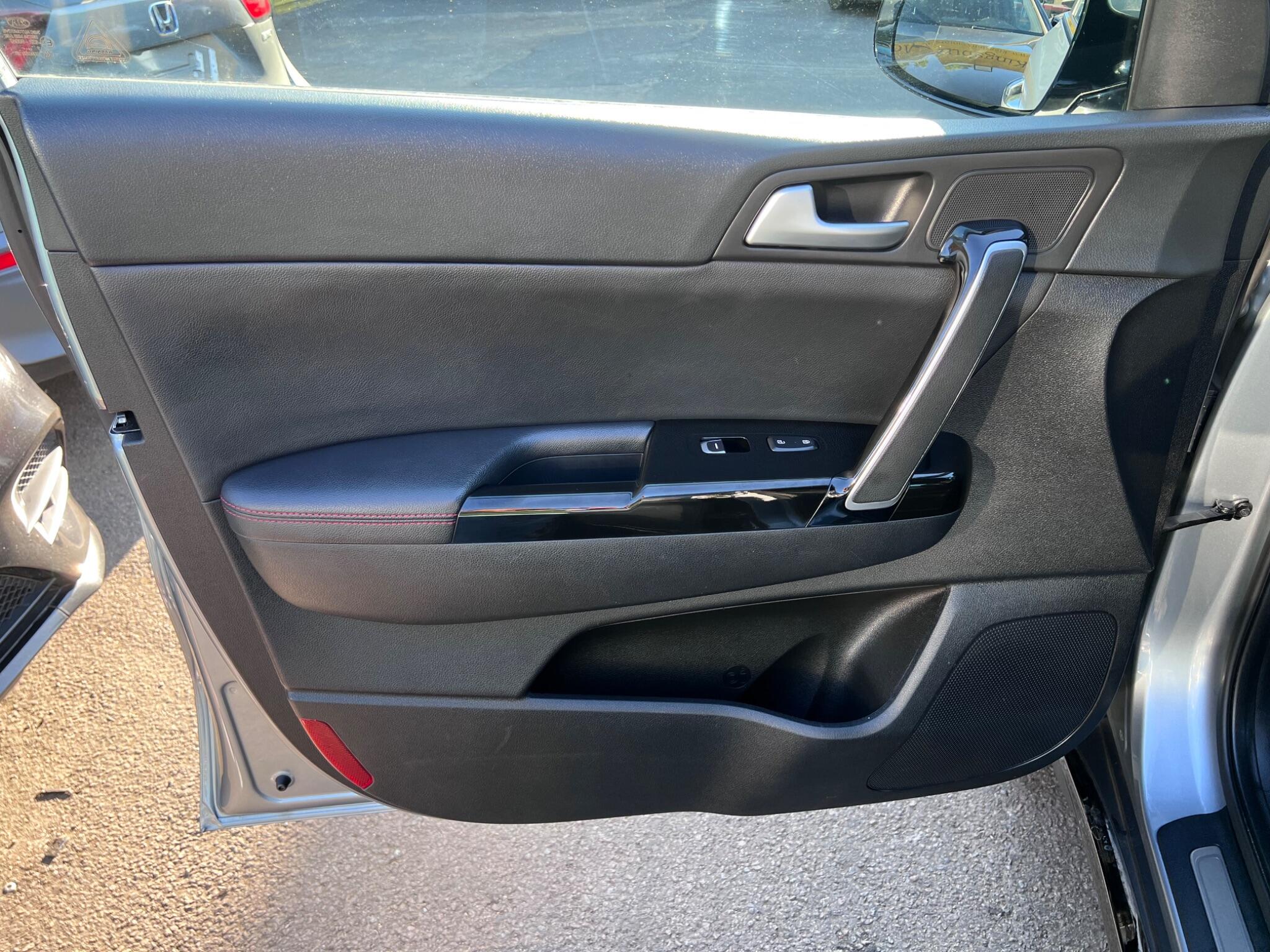 Kia Sportage view 39