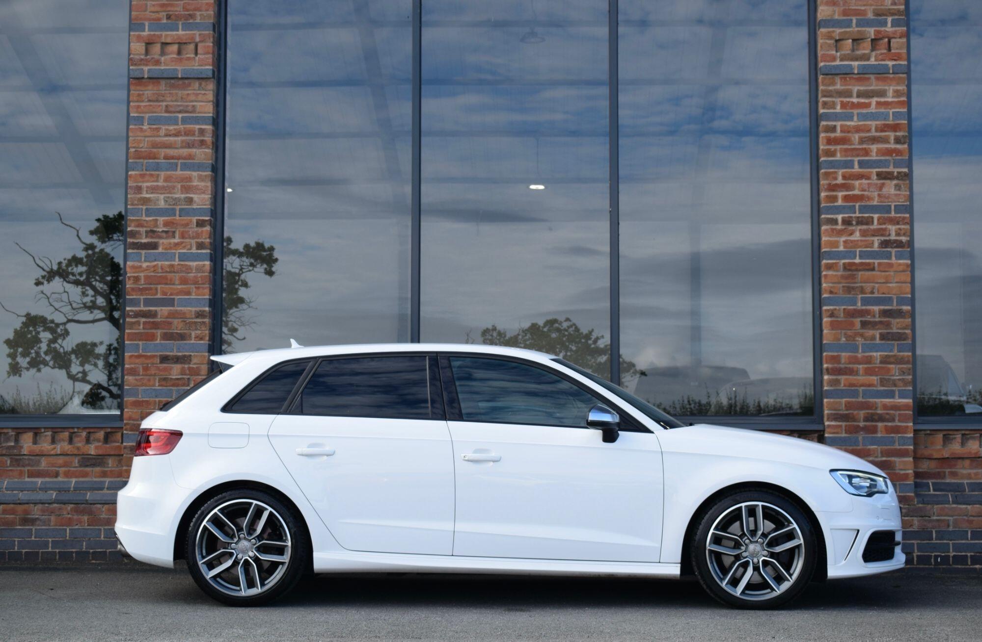 Audi S3 view 9