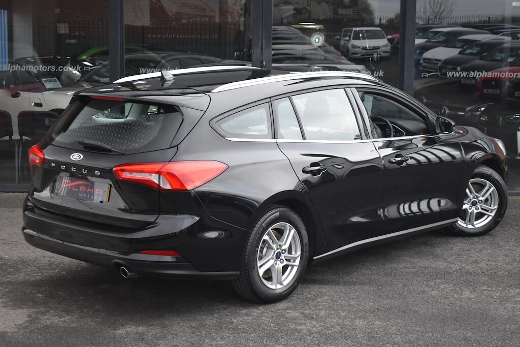 Ford Focus view 7