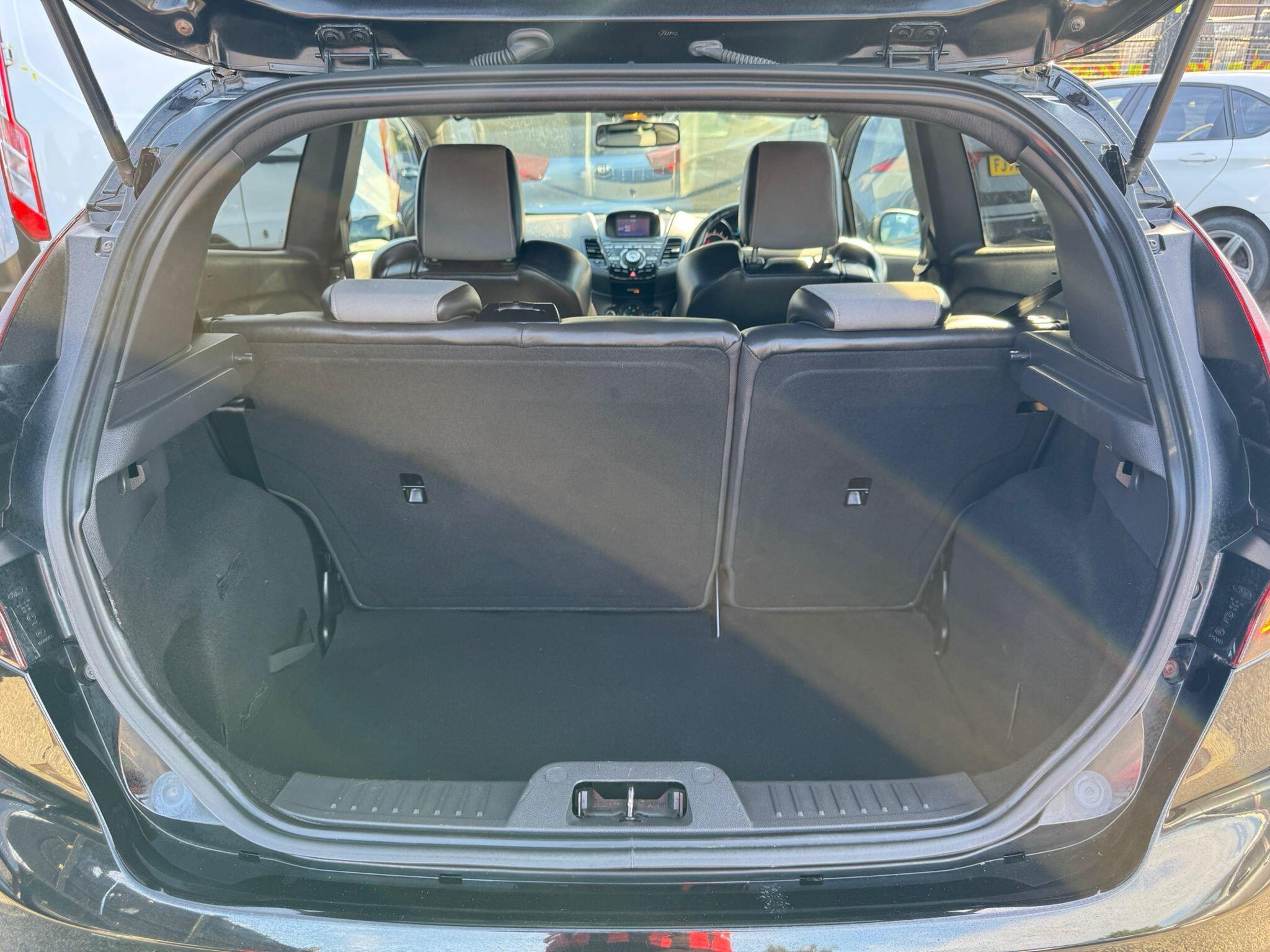 Ford Fiesta view 63