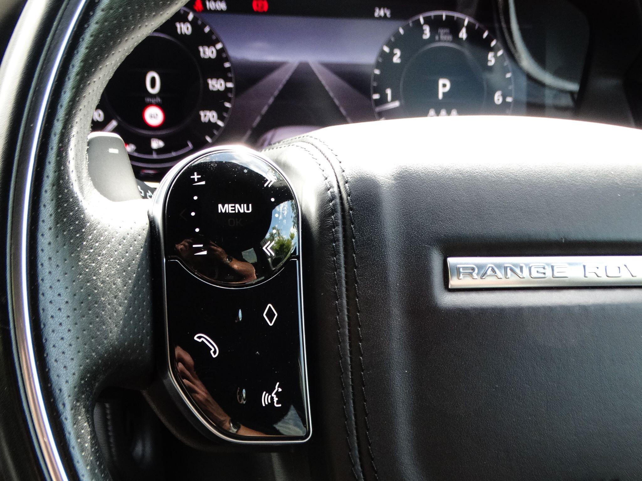Land Rover Range Rover Evoque view 30