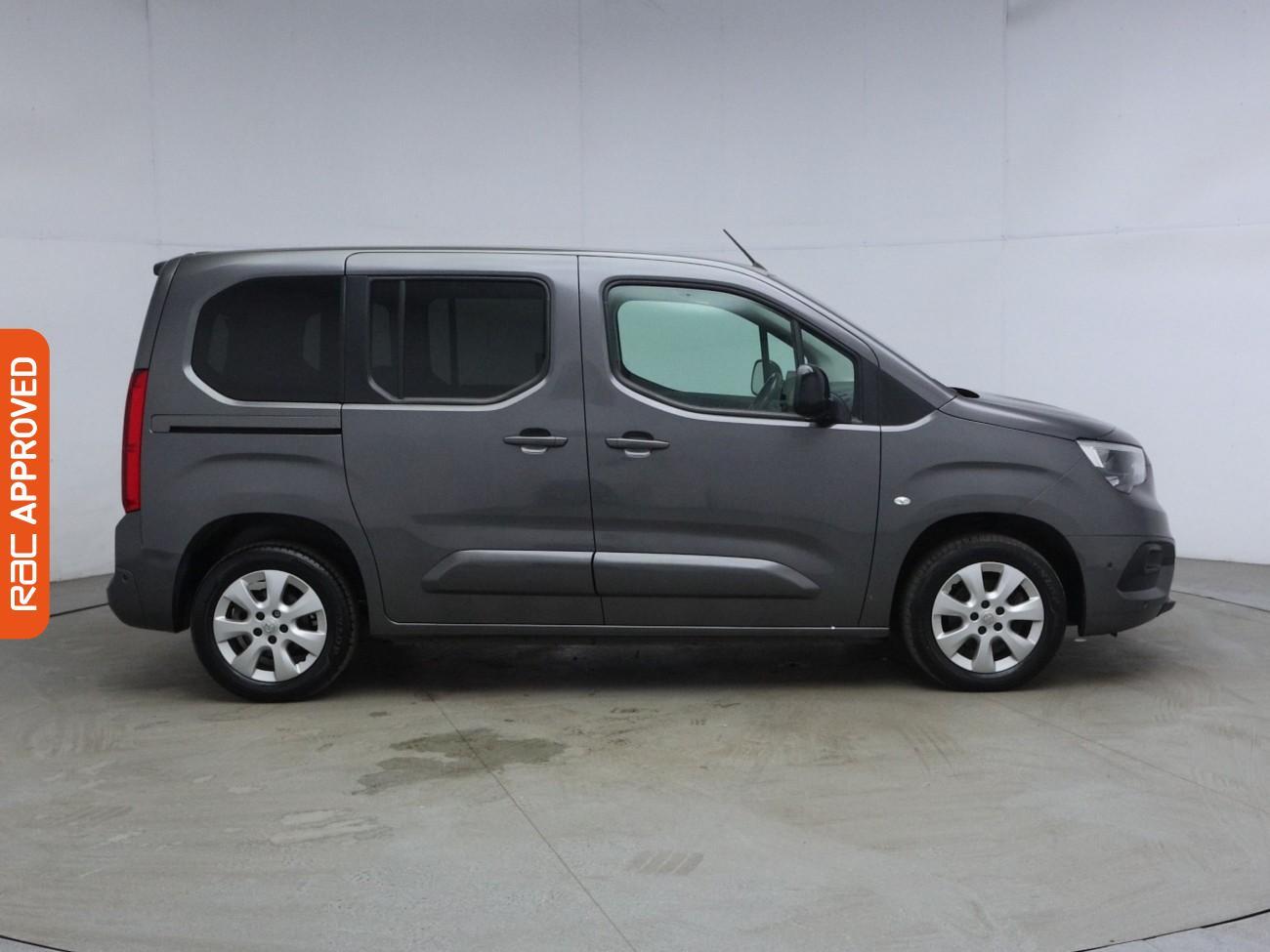 Vauxhall Combo Life view 6