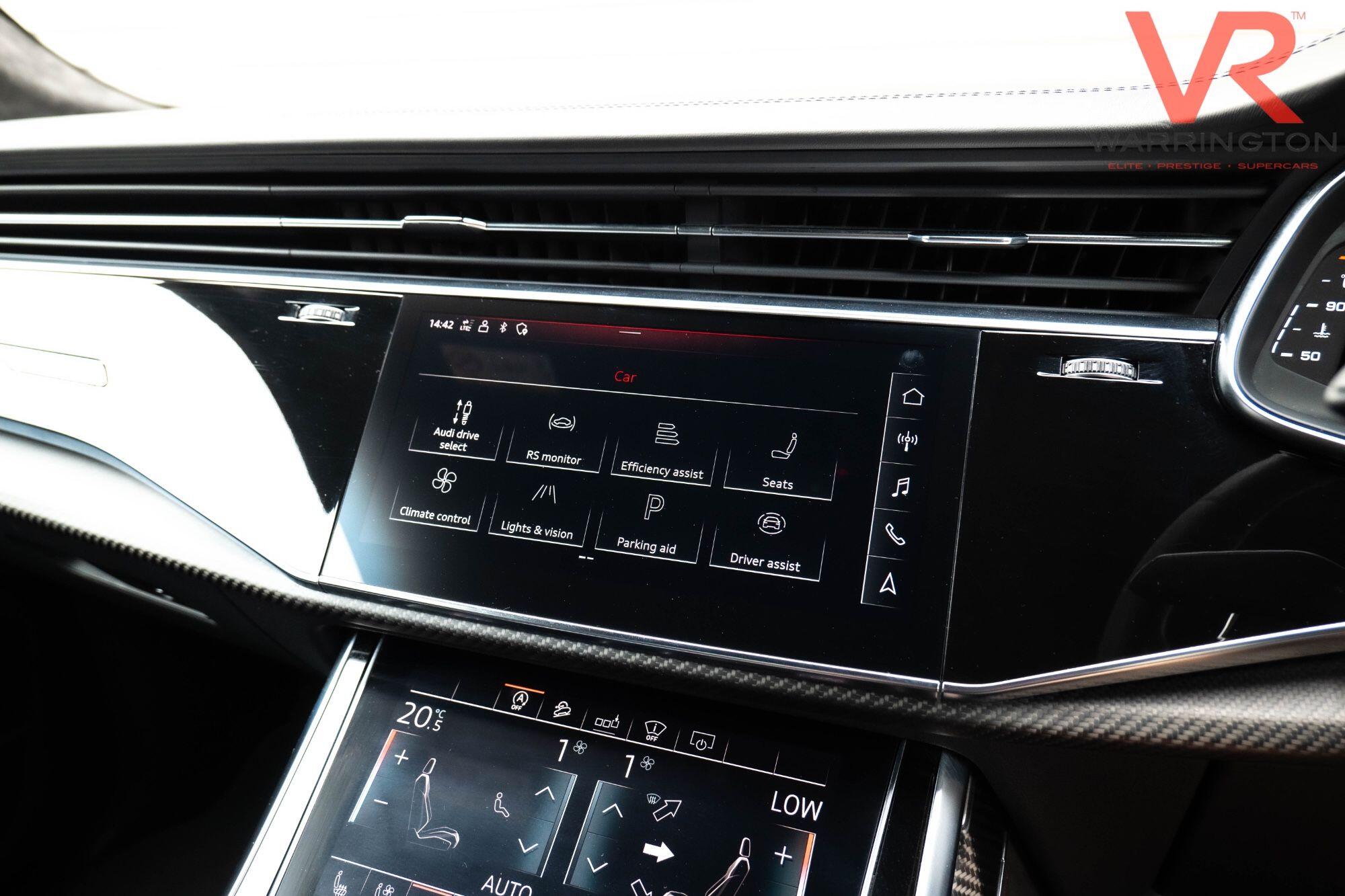 Audi RSQ8 view 43
