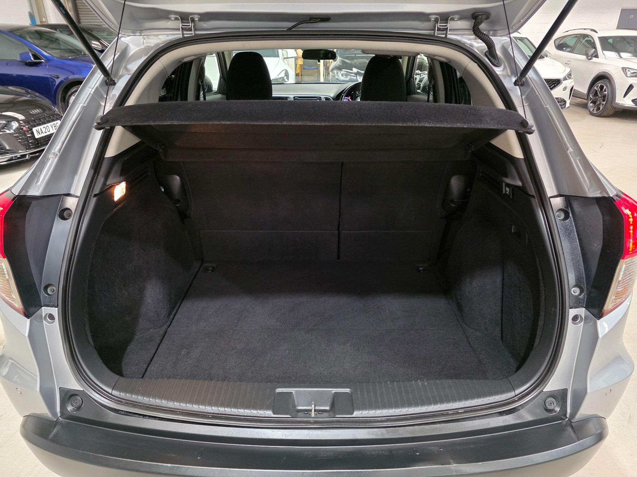 Honda HR-V view 25