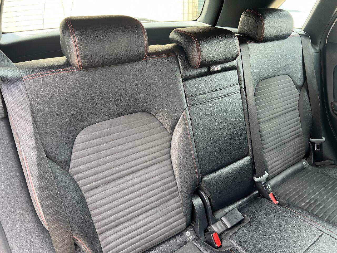 Mercedes-Benz B Class view 19