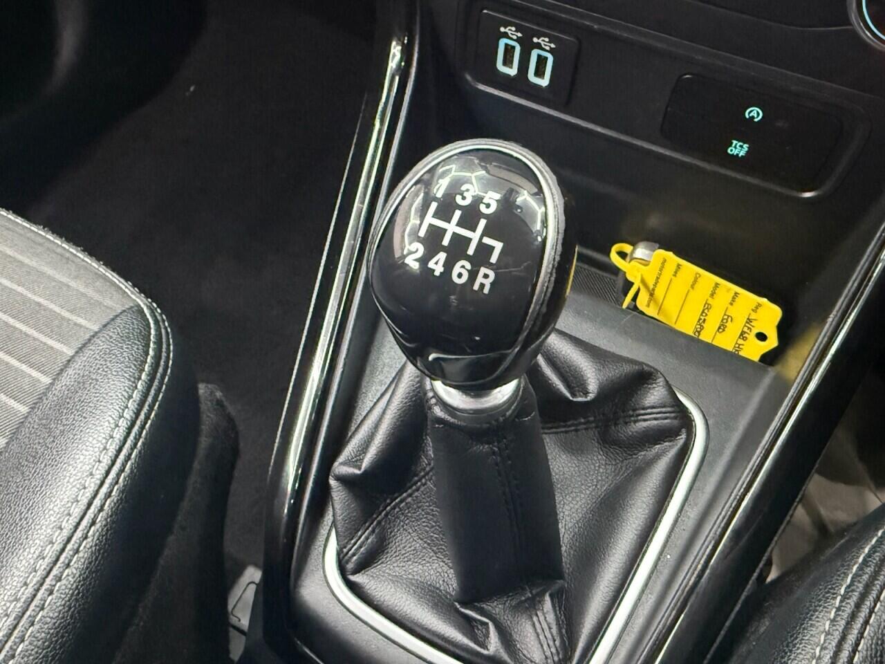 Ford Ecosport view 23