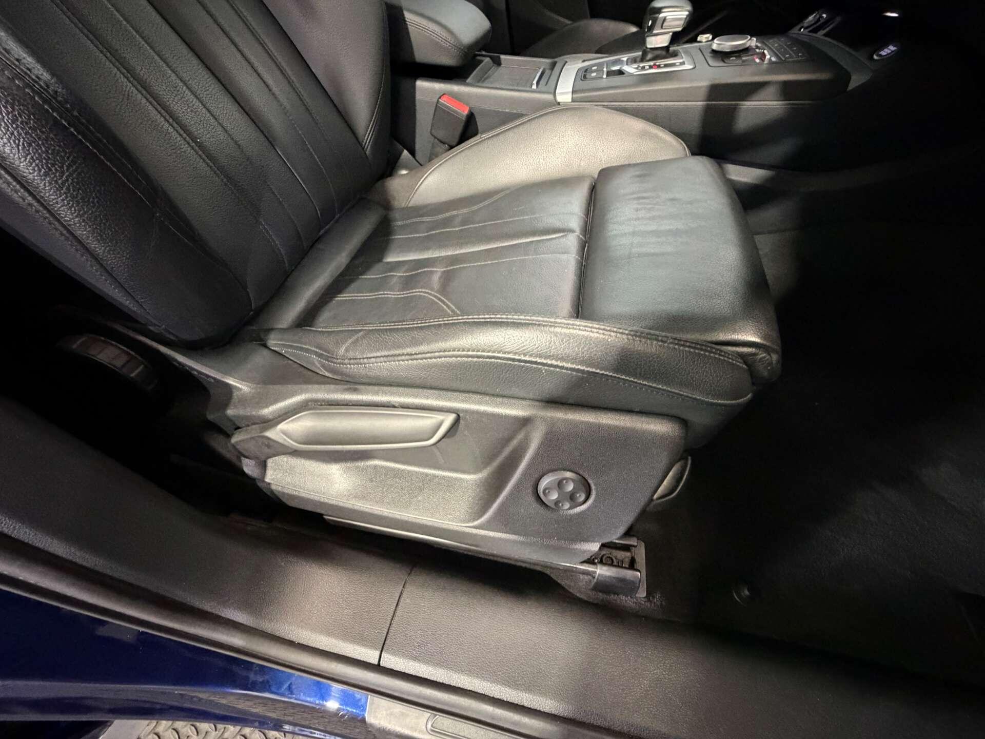 Audi Q5 view 9