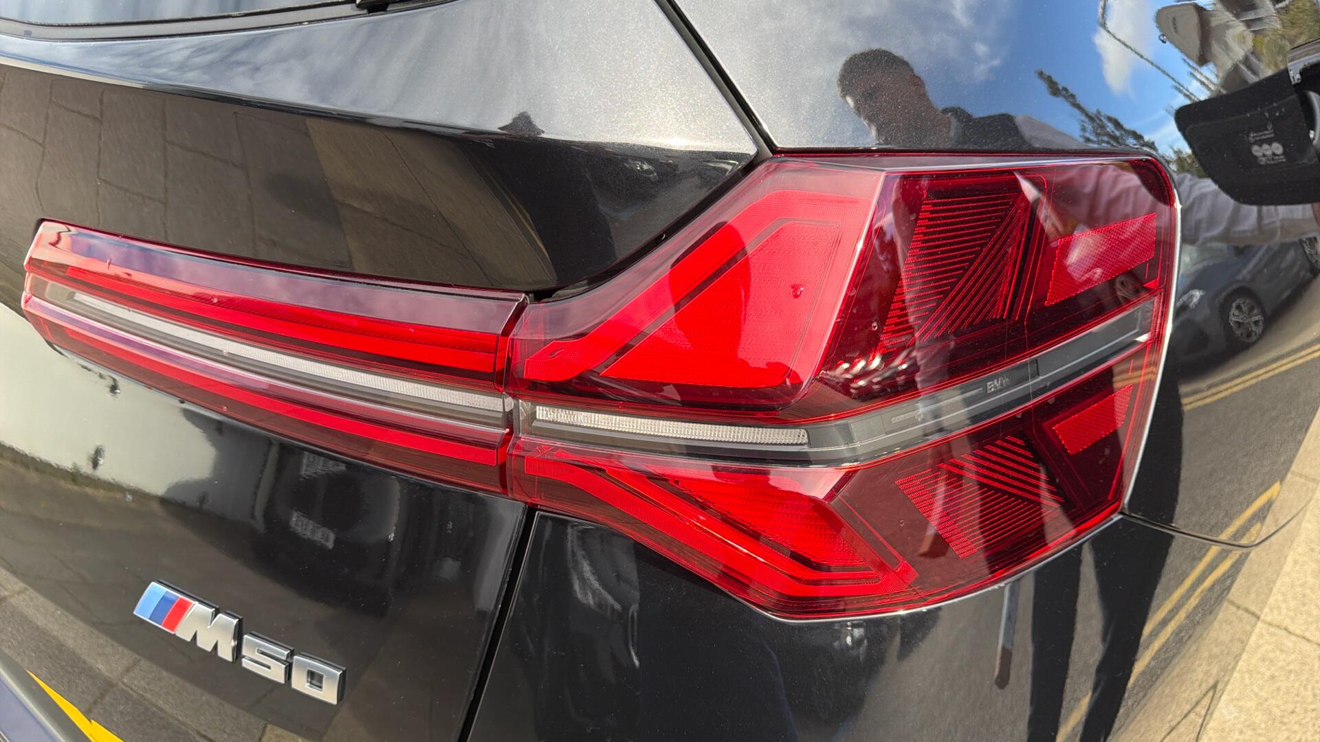 BMW X3 view 22