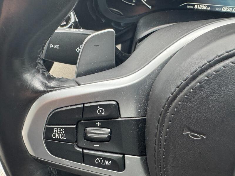 2017 BMW 5 Series image 46